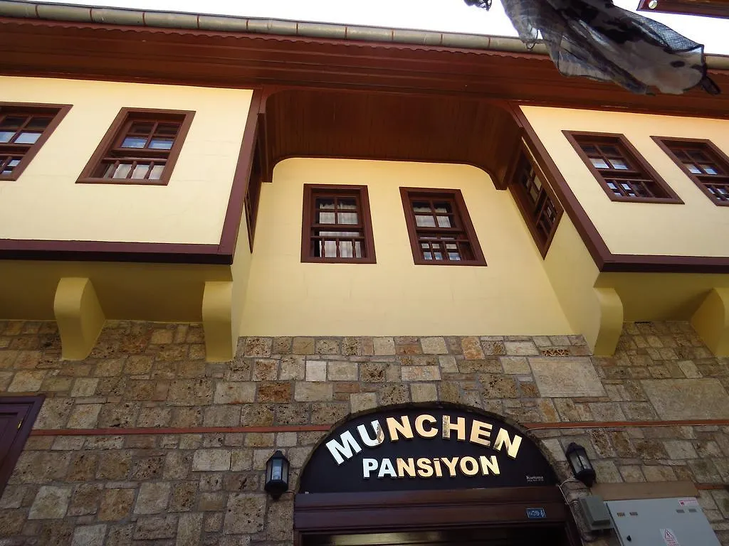Munchen Pension Анталья 2*,