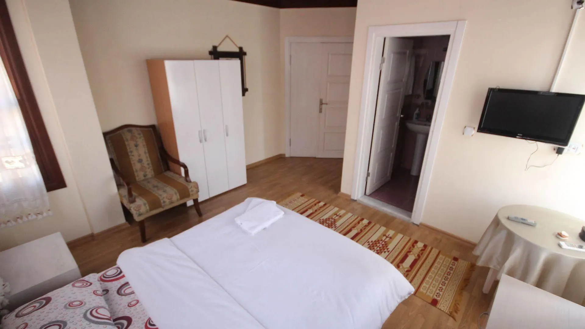 ** Отель Munchen Pension Анталья Турция